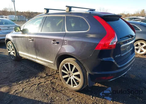 2016 Volvo Xc60 T6 Drive-E Platinum from USA, damaged, VIN YV449MRM8G2879408